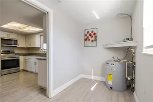 8922 Chilton Dr, Port Richey, FL 34668 - Photo 16