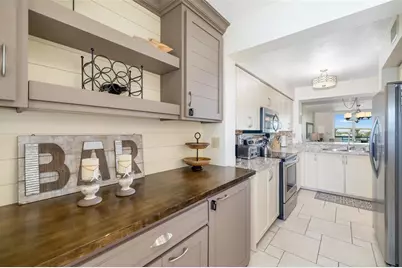 6061 Bahia Del Mar Circle #442, Saint Petersburg, FL 33715 - Photo 6