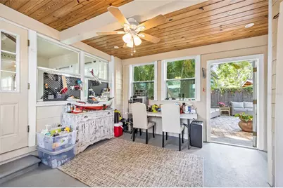 2709 Upton Street S, Gulfport, FL 33711 - Photo 16