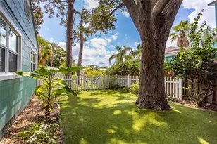 2709 Upton St S, Gulfport, FL 33711 - Photo 24