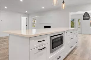 4543 Carson St NE, Saint Petersburg, FL 33704 - Photo 10