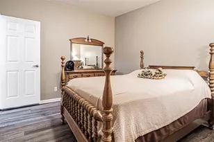 37436 Lilly Bea Ave, Zephyrhills, FL 33541 - Photo 28