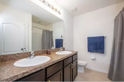 9712 Hound Chase Drive, Gibsonton, FL 33534 - Photo 12