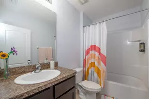 9712 Hound Chase Dr, Gibsonton, FL 33534 - Photo 14