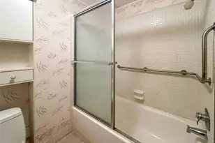 5900 Shore Blvd S, Gulfport, FL 33707 - Photo 38