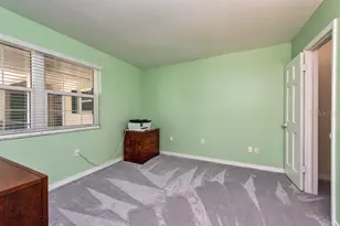 10336 Carrollwood Ln, Tampa, FL 33618 - Photo 20