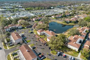 10336 Carrollwood Ln, Tampa, FL 33618 - Photo 34