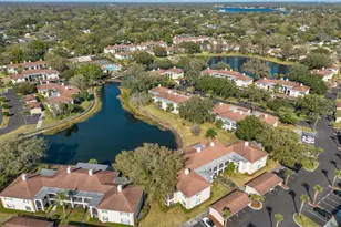 10336 Carrollwood Ln, Tampa, FL 33618 - Photo 38