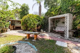 12115 S U.S. Hwy 41, Gibsonton, FL 33534 - Photo 44