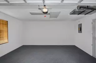 3066 Stephanie Dr, Spring Hill, FL 34608 - Photo 22