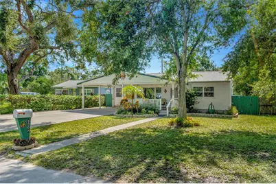 1308 Hull Street S, Gulfport, FL 33707 - Photo 2