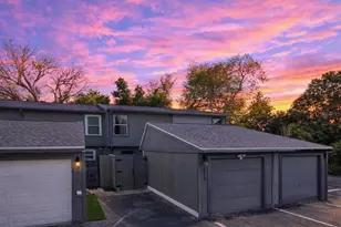 3673 45th Way N, Saint Petersburg, FL 33713 - Photo 1