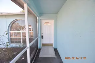 818 Gray St S, Gulfport, FL 33707 - Photo 4