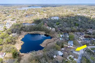 2201 S Village Ave, Tampa, FL 33612 - Photo 58