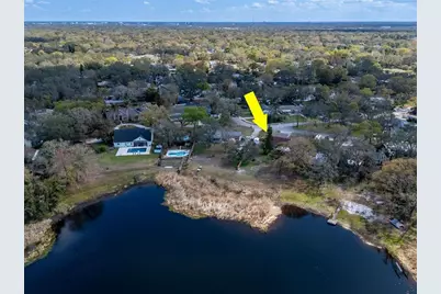 2201 S Village Avenue, Tampa, FL 33612 - Photo 66