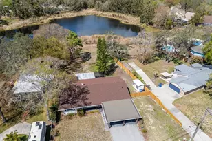 2201 S Village Ave, Tampa, FL 33612 - Photo 70
