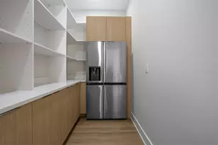 3215 W Price Ave, Tampa, FL 33611 - Photo 8