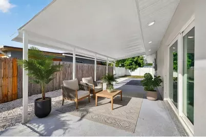 4899 Venetian Place NE, Saint Petersburg, FL 33703 - Photo 16