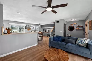 4628 Cloverlawn Dr, Tampa, FL 33624 - Photo 10