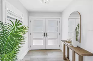 1093 42nd Ave NE, Saint Petersburg, FL 33703 - Photo 4