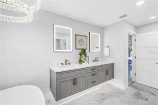 1093 42nd Ave NE, Saint Petersburg, FL 33703 - Photo 30