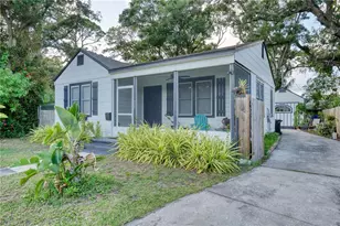 735 26th Ave S, Saint Petersburg, FL 33705 - Photo 2