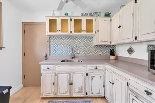 6700 Sunset Way, Saint Pete Beach, FL 33706 - Photo 10