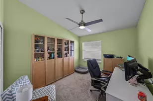 5535 Braddock Dr, Zephyrhills, FL 33541 - Photo 42