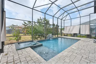 10039 Smarty Jones Drive, Ruskin, FL 33573 - Photo 4