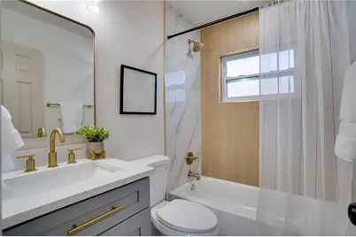 4065 39th Avenue N, Saint Petersburg, FL 33714 - Photo 18