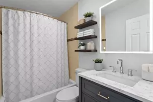 761 42nd Ave N, Saint Petersburg, FL 33703 - Photo 26