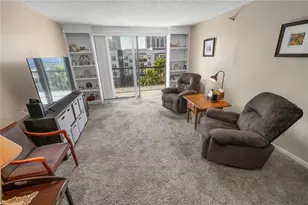 201 W Laurel St, Tampa, FL 33602 - Photo 4