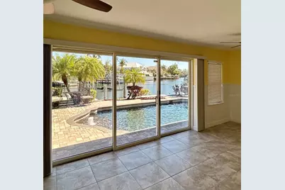 5541 Bayou Grande Boulevard NE, Saint Petersburg, FL 33703 - Photo 8