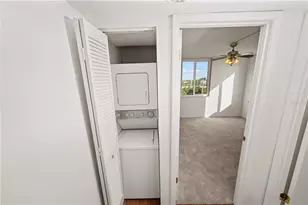 201 W Laurel St, Tampa, FL 33602 - Photo 18