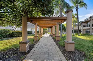 1037 Normandy Trace Rd, Tampa, FL 33602 - Photo 48