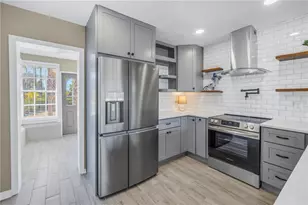 14066 Marguerite Dr, Madeira Beach, FL 33708 - Photo 10