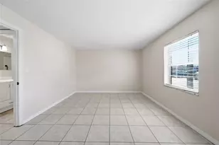 4335 Aegean Dr, Tampa, FL 33611 - Photo 14