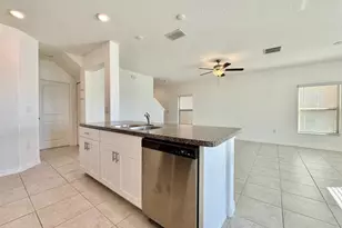 7020 Samuel Ivy Dr, Tampa, FL 33619 - Photo 8