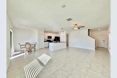 7020 Samuel Ivy Drive, Tampa, FL 33619 - Photo 4