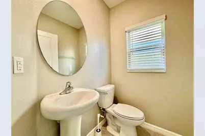 7020 Samuel Ivy Drive, Tampa, FL 33619 - Photo 10