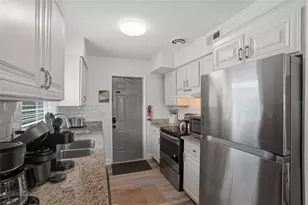 2605 Bay Blvd, Indian Rocks Beach, FL 33785 - Photo 56
