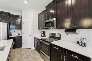 2872 Camden Wy, Davenport, FL 33837 - Photo 14