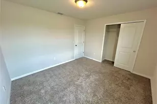 34751 Telluride Ln, Zephyrhills, FL 33541 - Photo 20