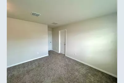 34751 Telluride Lane, Zephyrhills, FL 33541 - Photo 12