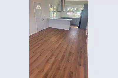 1705 44th Street S, Saint Petersburg, FL 33712 - Photo 2