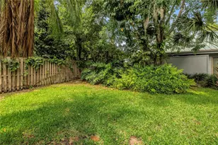 10495 Longwood Dr, Seminole, FL 33777 - Photo 20