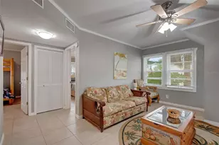 18007 Gulf Blvd, Redington Shores, FL 33708 - Photo 4