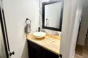 6037 Cricket Dr, Lakeland, FL 33813 - Photo 10