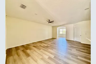 8530 Alexandra Arbor Lane, Temple Terrace, FL 33637 - Photo 8