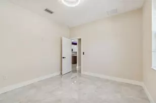 706 Lexington Blvd, Tampa, FL 33612 - Photo 24